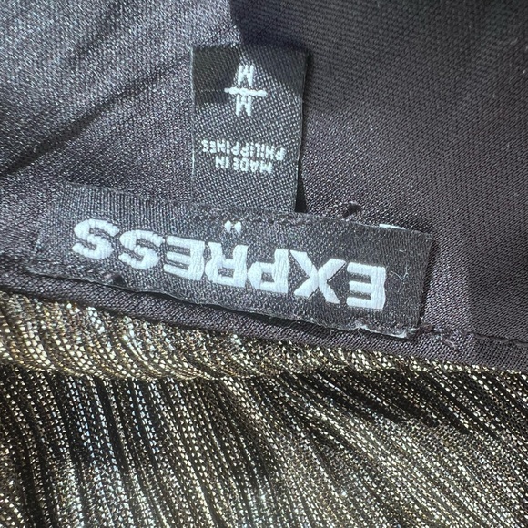 Express Metallic Shimmering Black Spaghetti Strap Tank Top Camisole - Picture 6 of 9